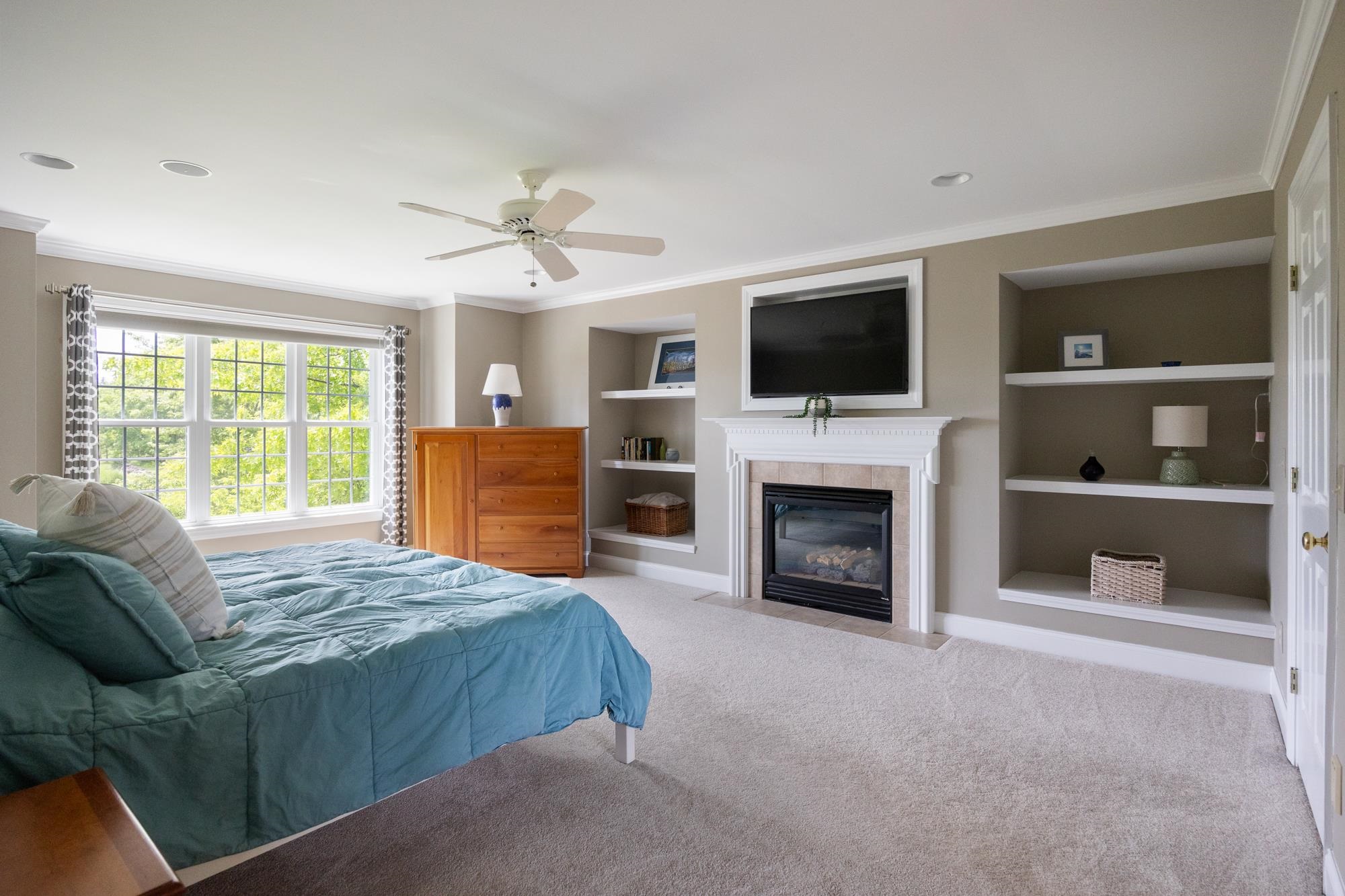 803 Nowland Farm Road South Burlington, VT 05403 - Photo 25 of 51