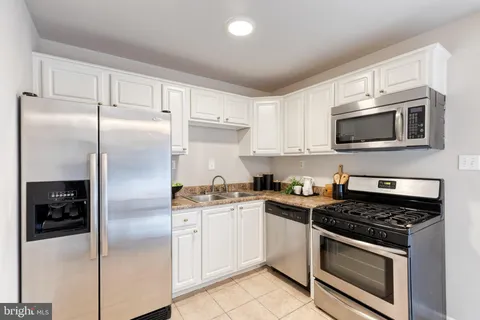 $235,000 | 11501 Laurelwalk Drive, Laurel, MD 20708