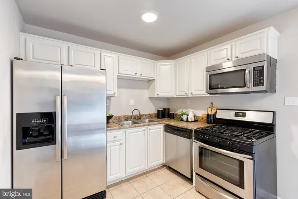 $235,000 | 11501 Laurelwalk Drive, Laurel, MD 20708