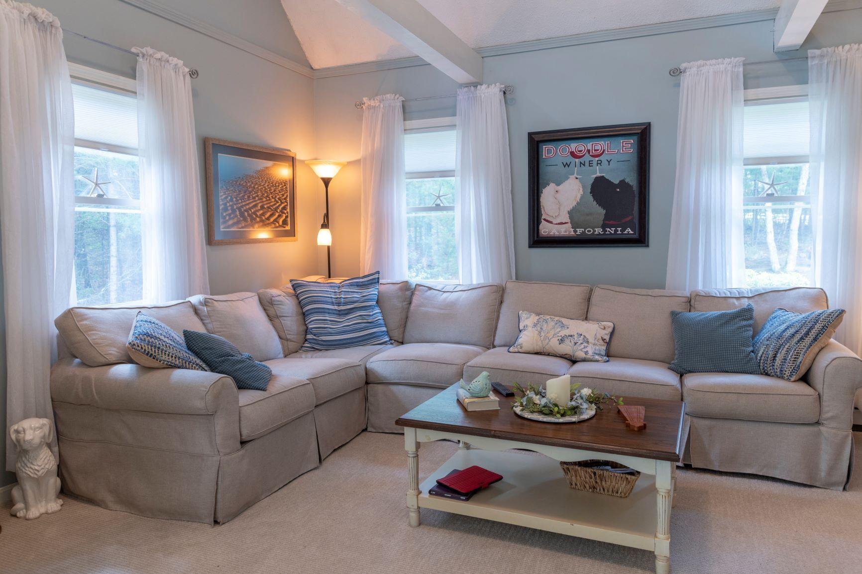1720 Old Stage Road West Barnstable, MA 02668 - Photo 10 of 25 House009