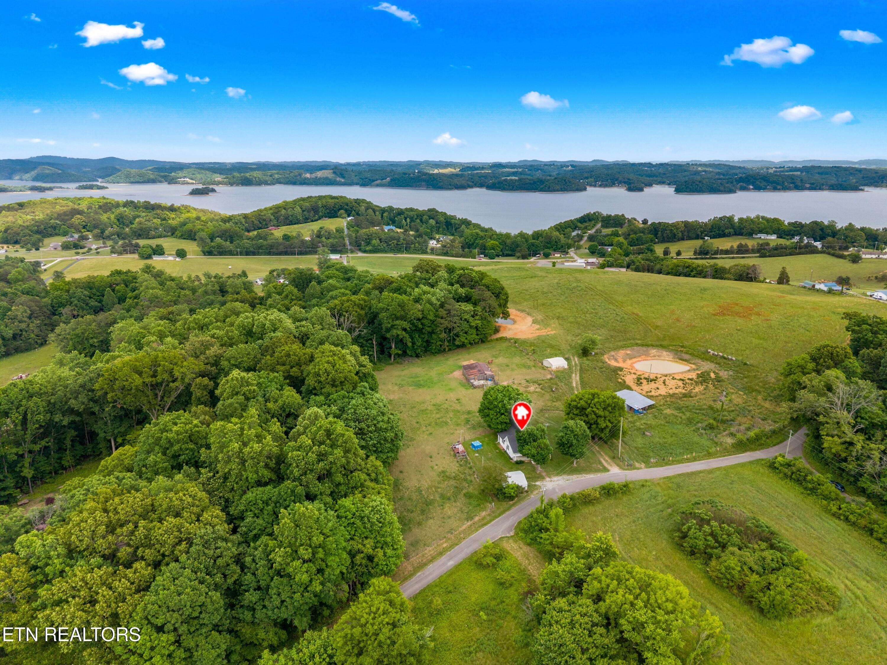 485 Longmire Road Rutledge, TN 37861 - Photo 11 of 28 012-485LongmireRoad-Rutledge-TN-37861-SM