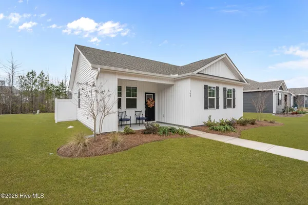 $1,995 | 300 North Atlantic Avenue, Wilmington, NC 28411