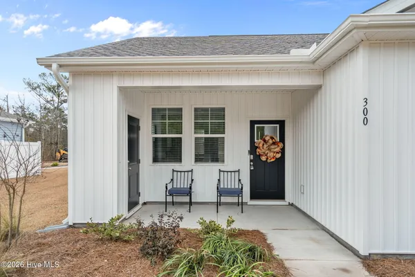 $1,995 | 300 North Atlantic Avenue, Wilmington, NC 28411