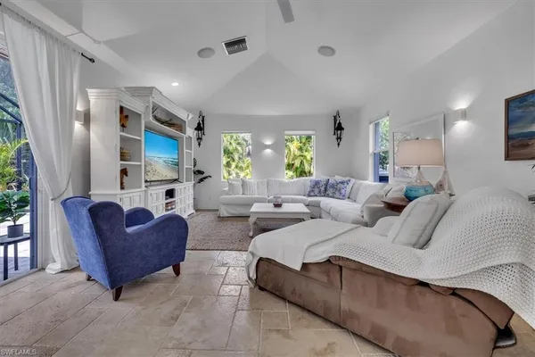 $849,000 | 1215 Imperial Drive, Unit 60, Naples, FL 34110