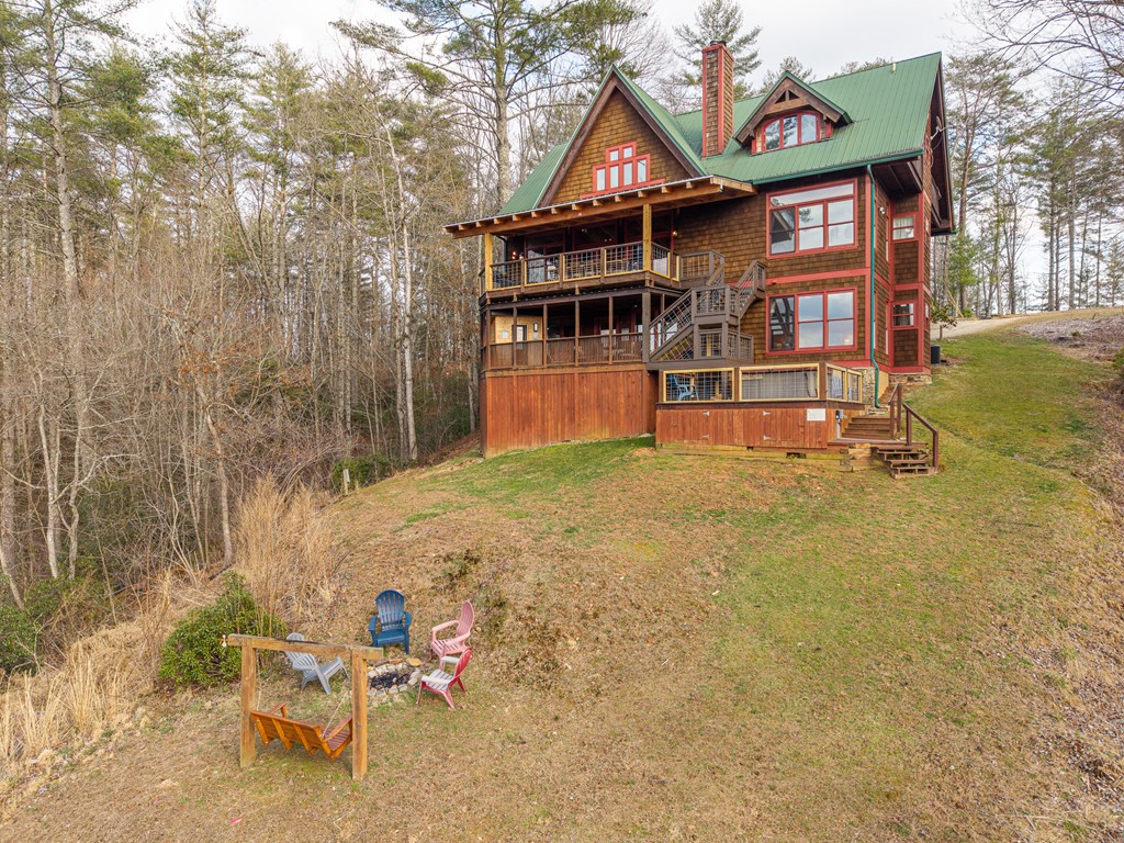 153 Riverview Circle Blue Ridge, GA 30513 - Photo 12 of 83