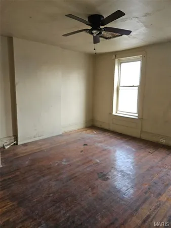 $39,900 | 4501 Mary Avenue, St. Louis, MO 63107