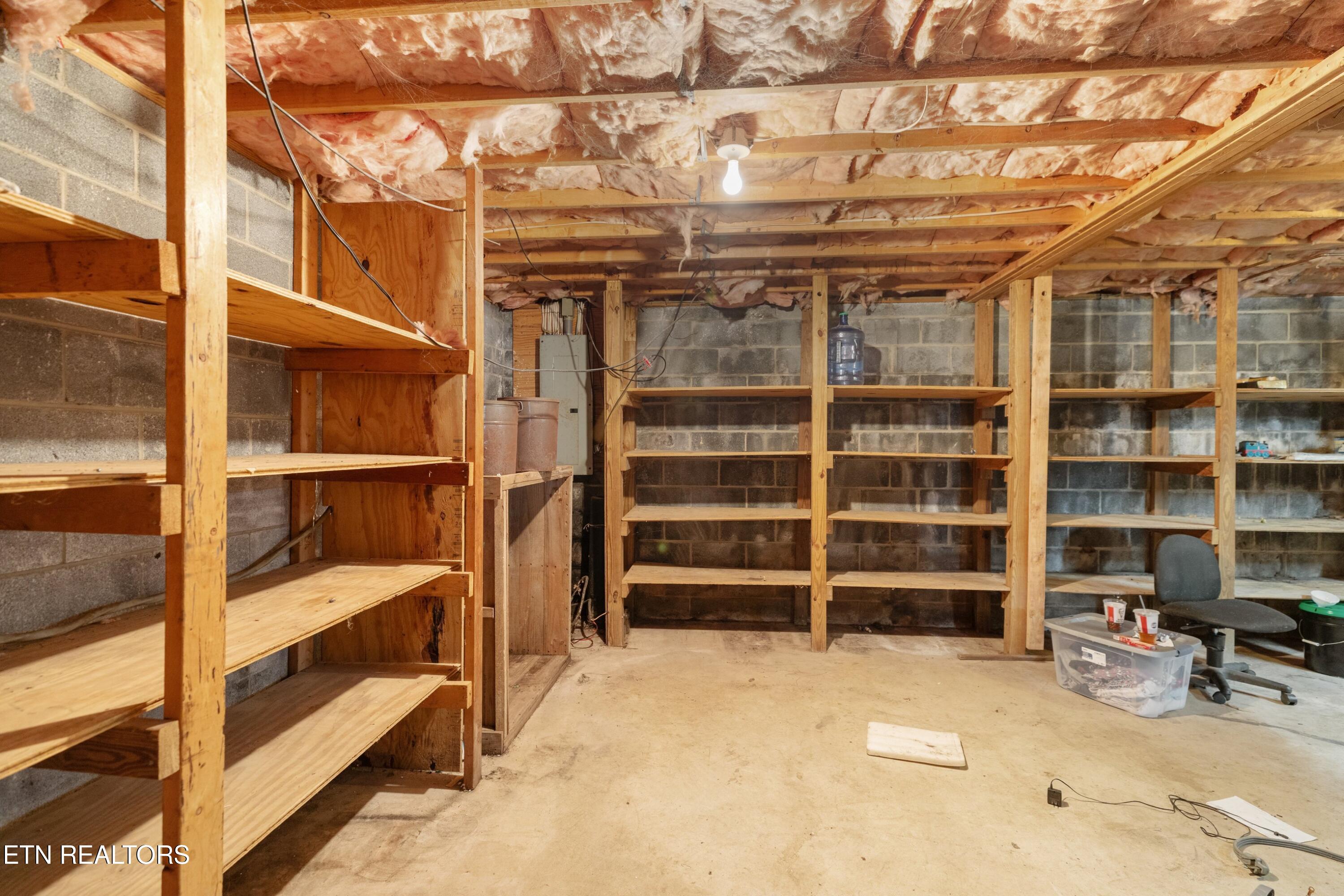 3013 Buckingham Road Greeneville, TN 37745 - Photo 18 of 26 021-3013BuckinghamRoad-Greeneville-TN-37