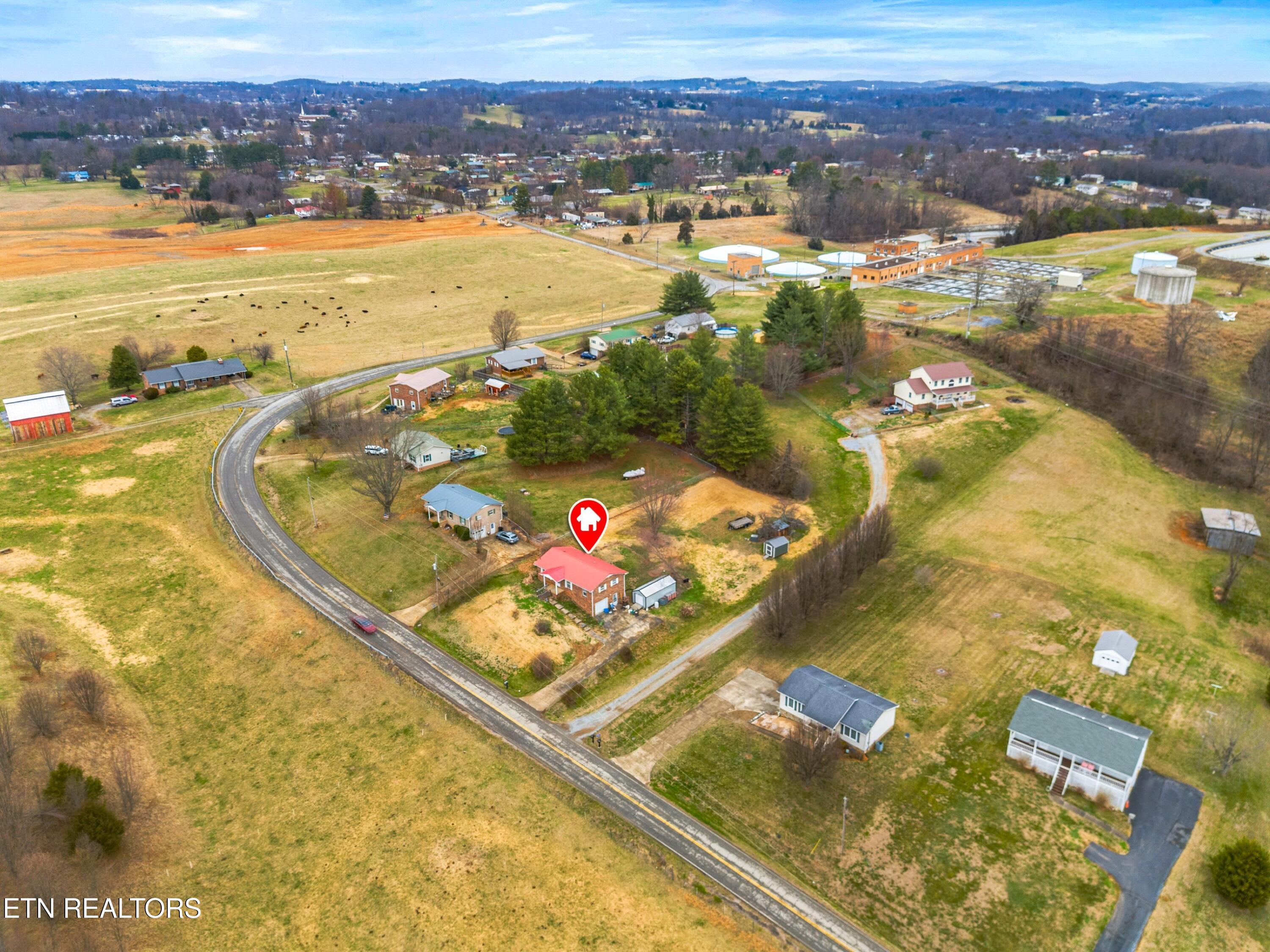 3013 Buckingham Road Greeneville, TN 37745 - Photo 22 of 26 029-3013BuckinghamRoad-Greeneville-TN-37