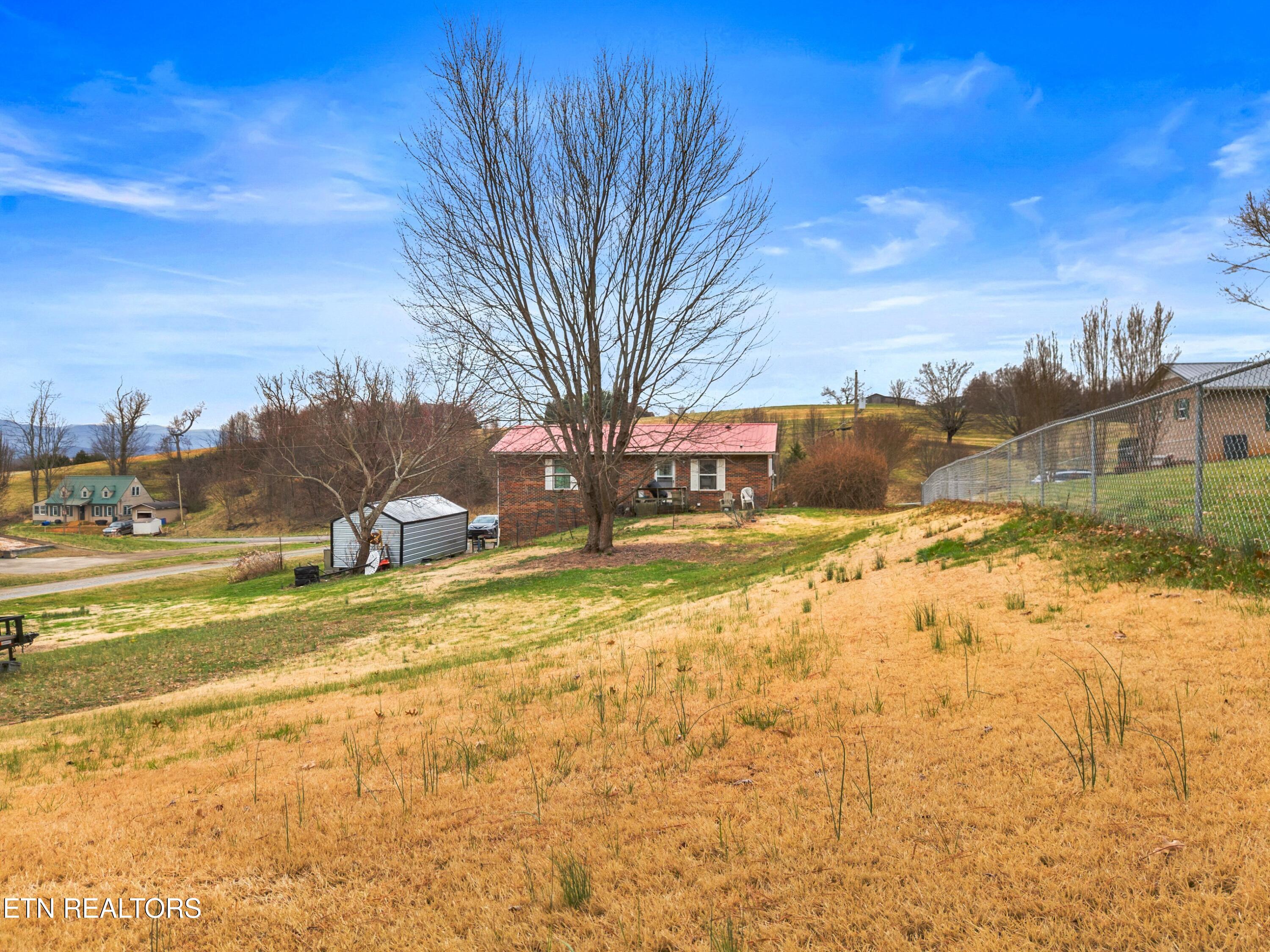 3013 Buckingham Road Greeneville, TN 37745 - Photo 23 of 26 030-3013BuckinghamRoad-Greeneville-TN-37