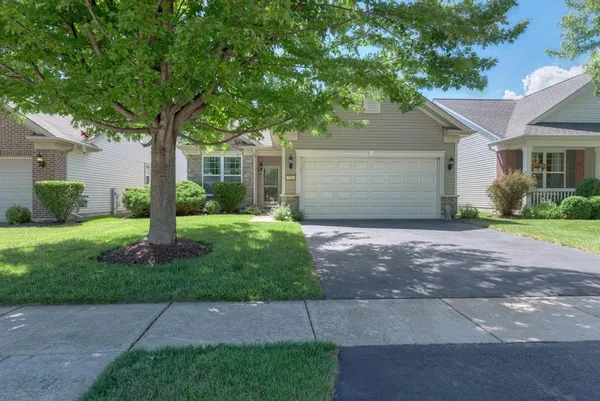$385,000 | 2886 Edgewater Drive, Elgin, IL 60124