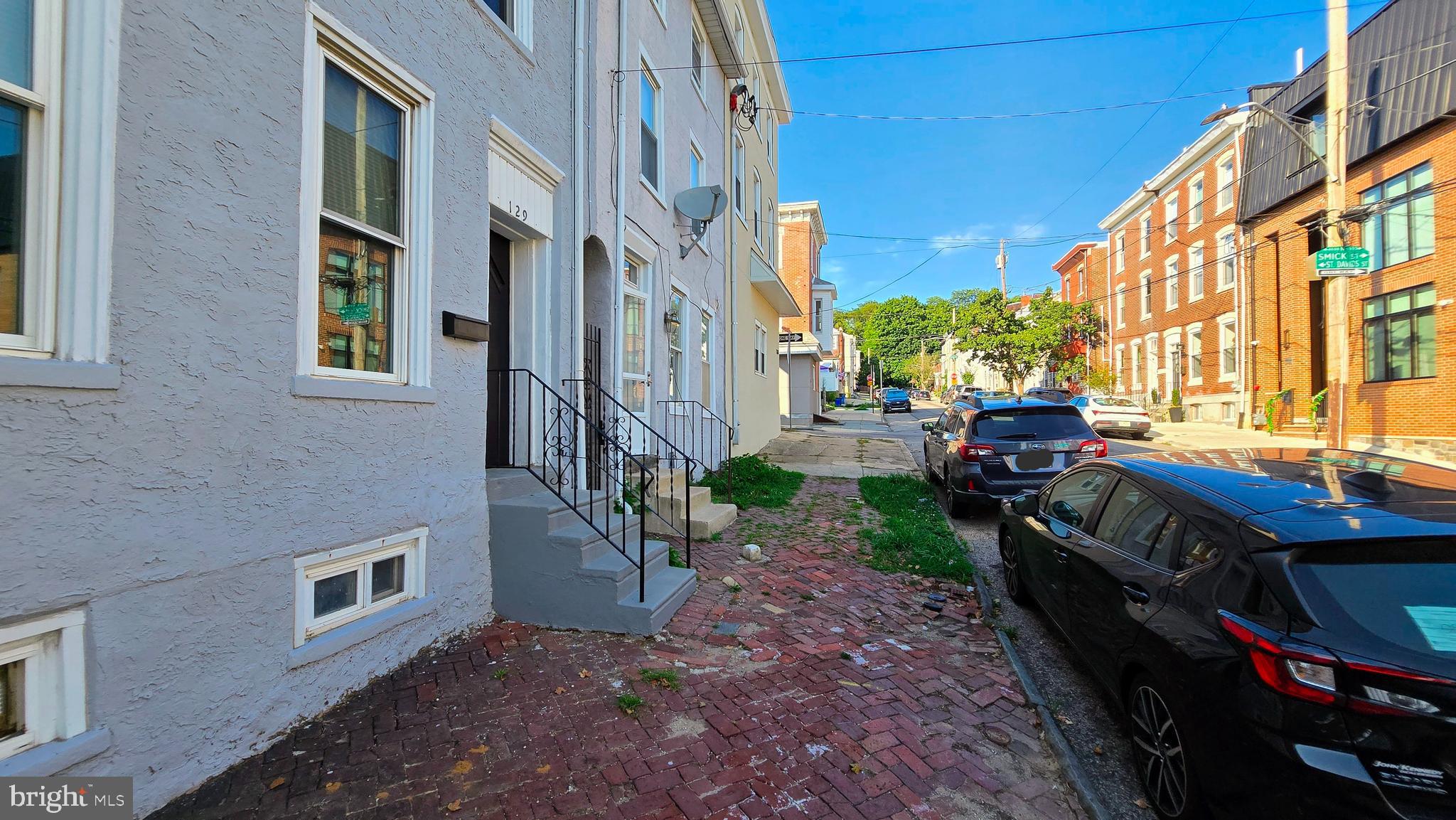 129 Ripka Street Philadelphia, PA 19127 - Photo 2 of 23
