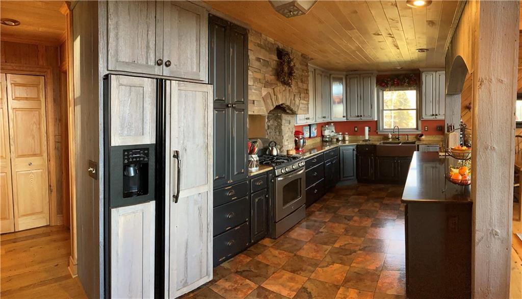 500 Riviera Road Emlenton, PA 16373 - Photo 8 of 24