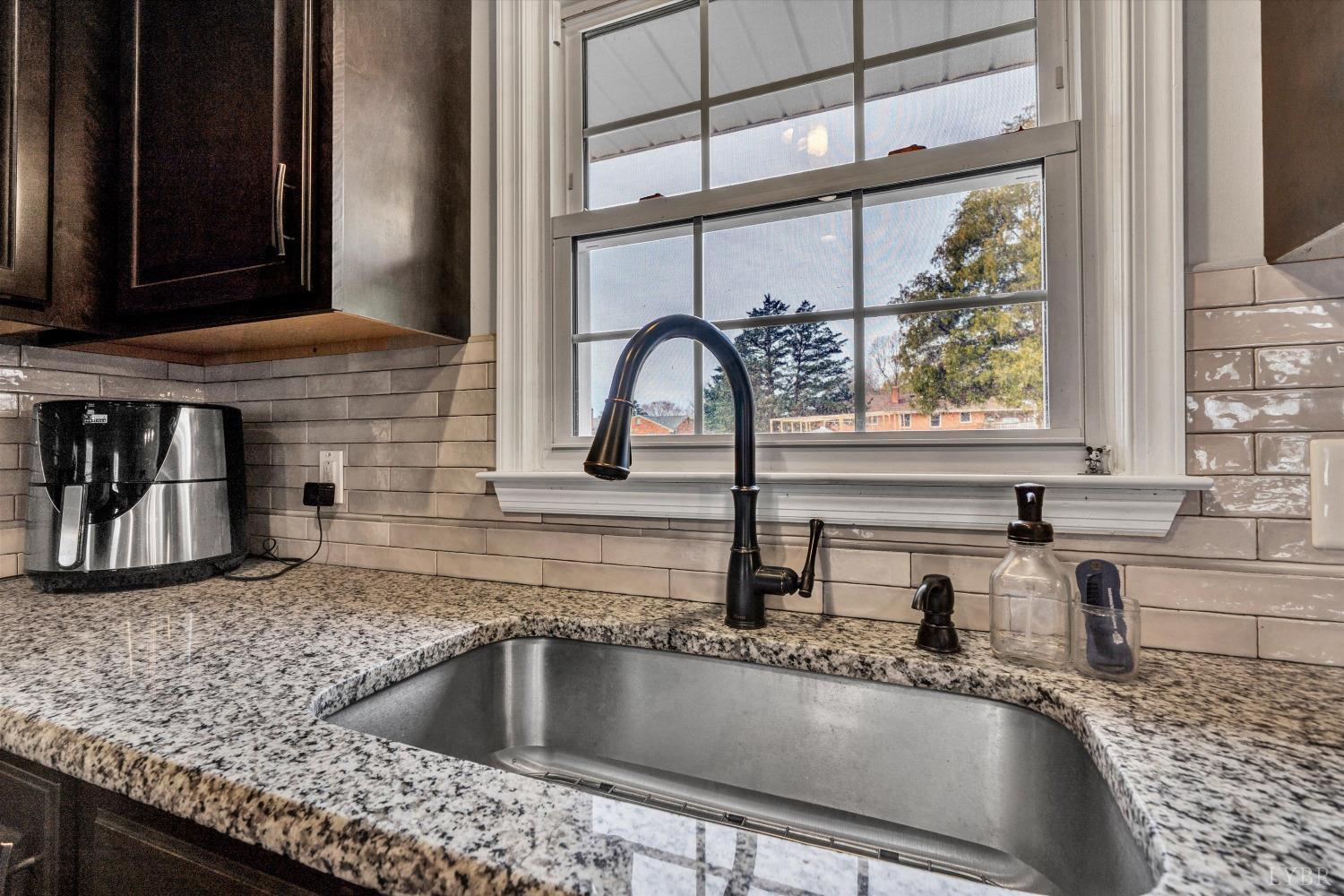 1723 Grandview Road Bedford, VA 24523 - Photo 17 of 37 Gallery Image 17