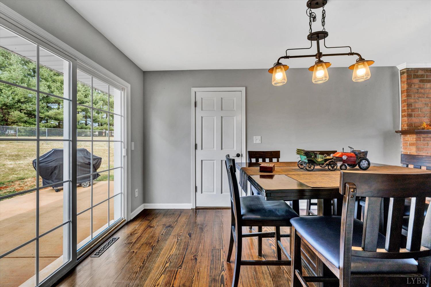 1723 Grandview Road Bedford, VA 24523 - Photo 18 of 37 Gallery Image 18
