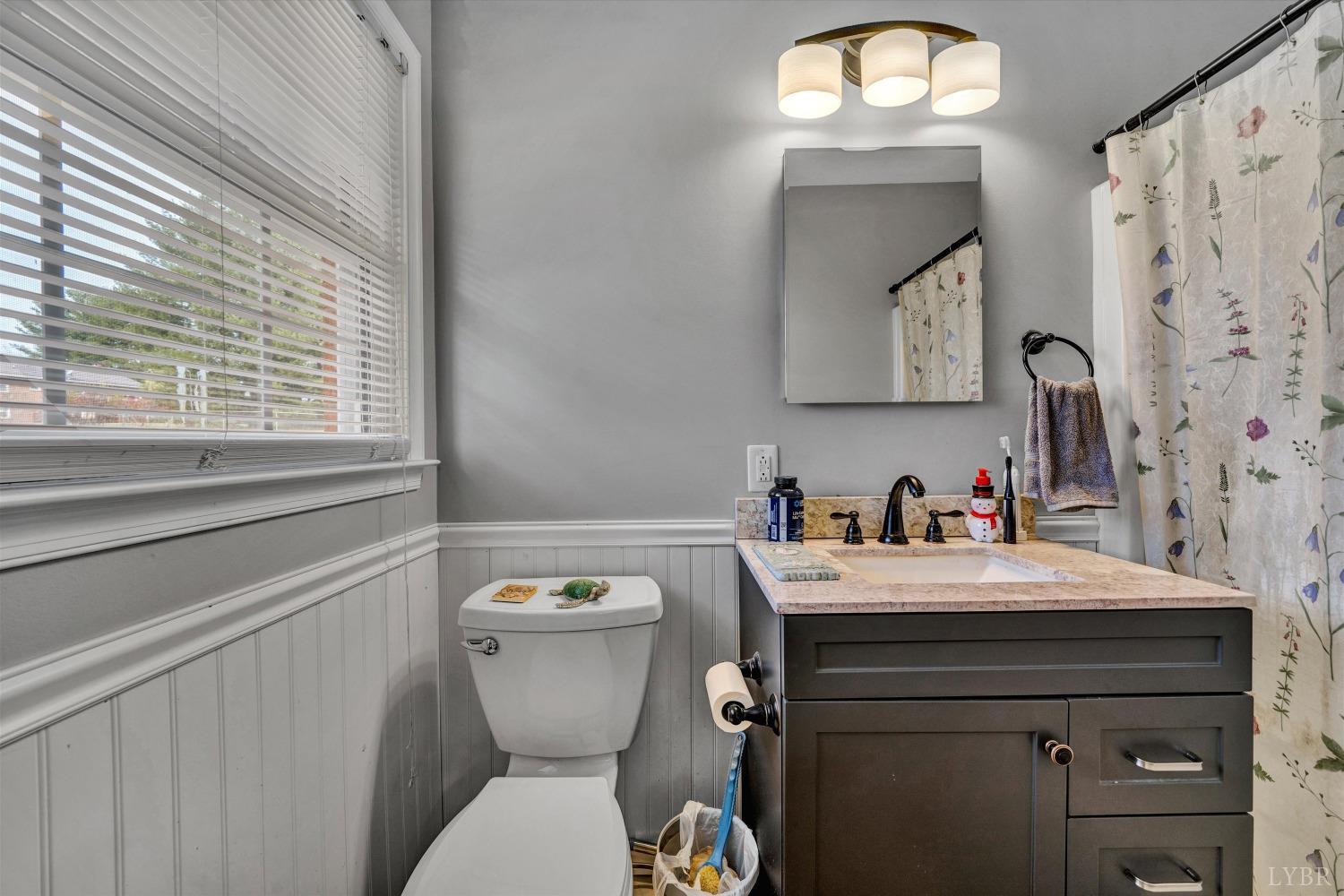 1723 Grandview Road Bedford, VA 24523 - Photo 27 of 37 Gallery Image 27