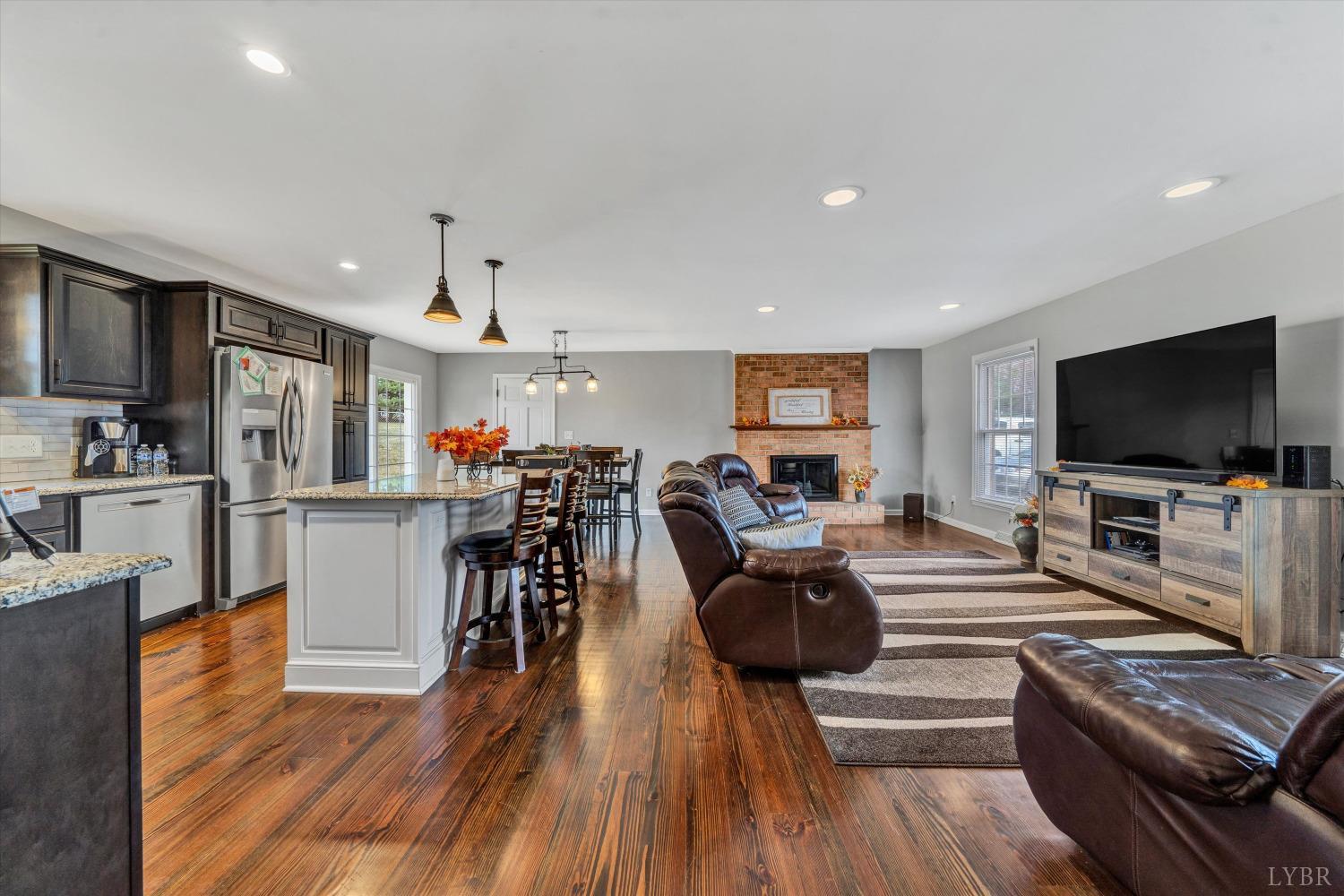 1723 Grandview Road Bedford, VA 24523 - Photo 7 of 37 Gallery Image 7