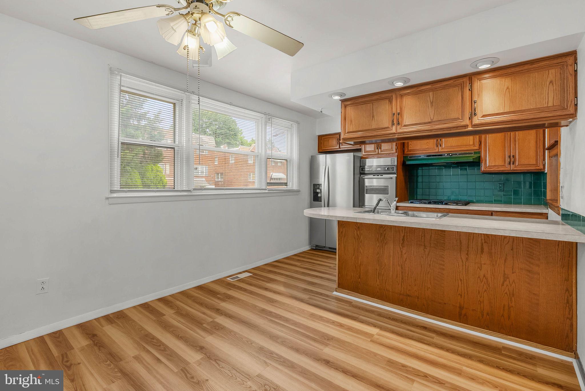 7450 Hill Road Philadelphia, PA 19128 - Photo 15 of 32