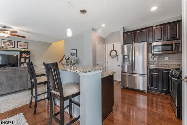 $415,000 | 34 Washington Square Circle, Washington, NJ 07882