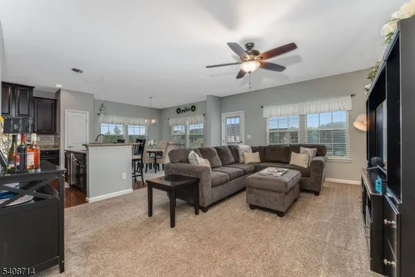 $415,000 | 34 Washington Square Circle, Washington, NJ 07882