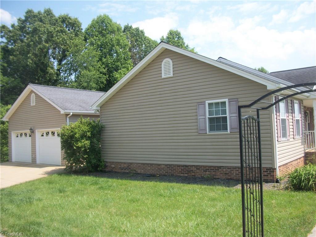 35 Ridge Road Stuart, VA 24171 - Photo 8 of 18 Gallery Image 8
