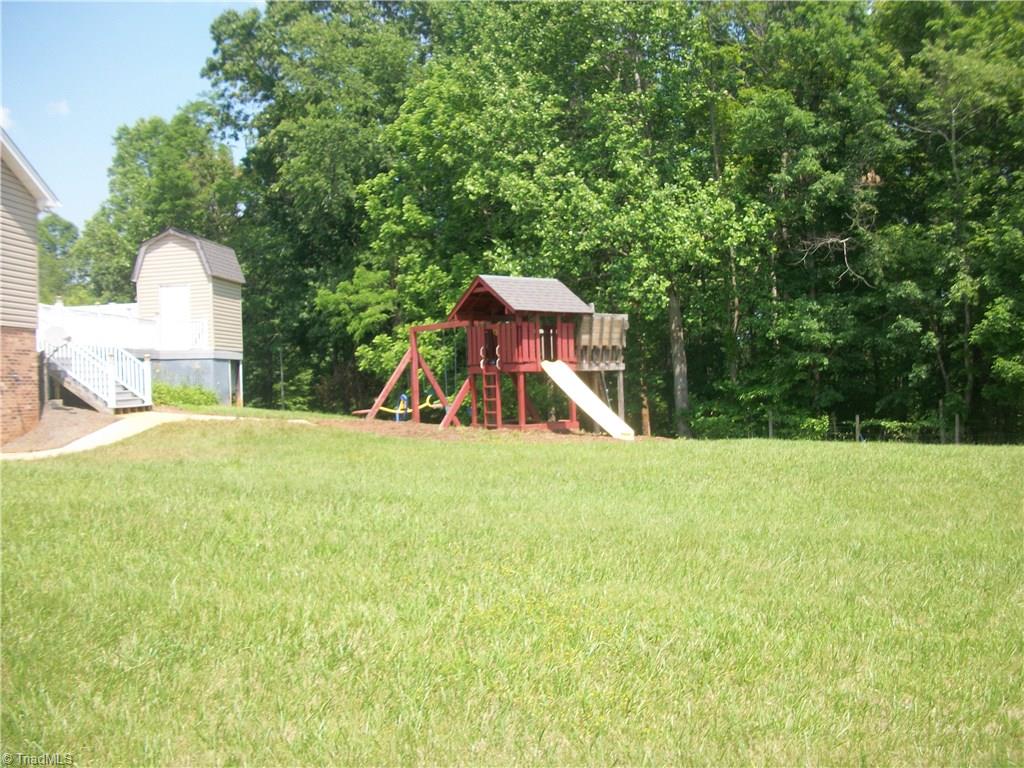 35 Ridge Road Stuart, VA 24171 - Photo 9 of 18 Gallery Image 9