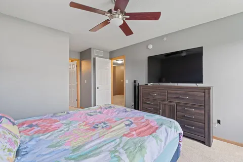 $275,000 | 7509 Parkridge Way, Savage, MN 55378