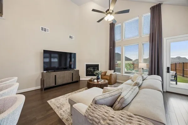 $779,000 | 511 Grand Oak Drive, Fate, TX 75189
