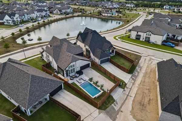 $779,000 | 511 Grand Oak Drive, Fate, TX 75189