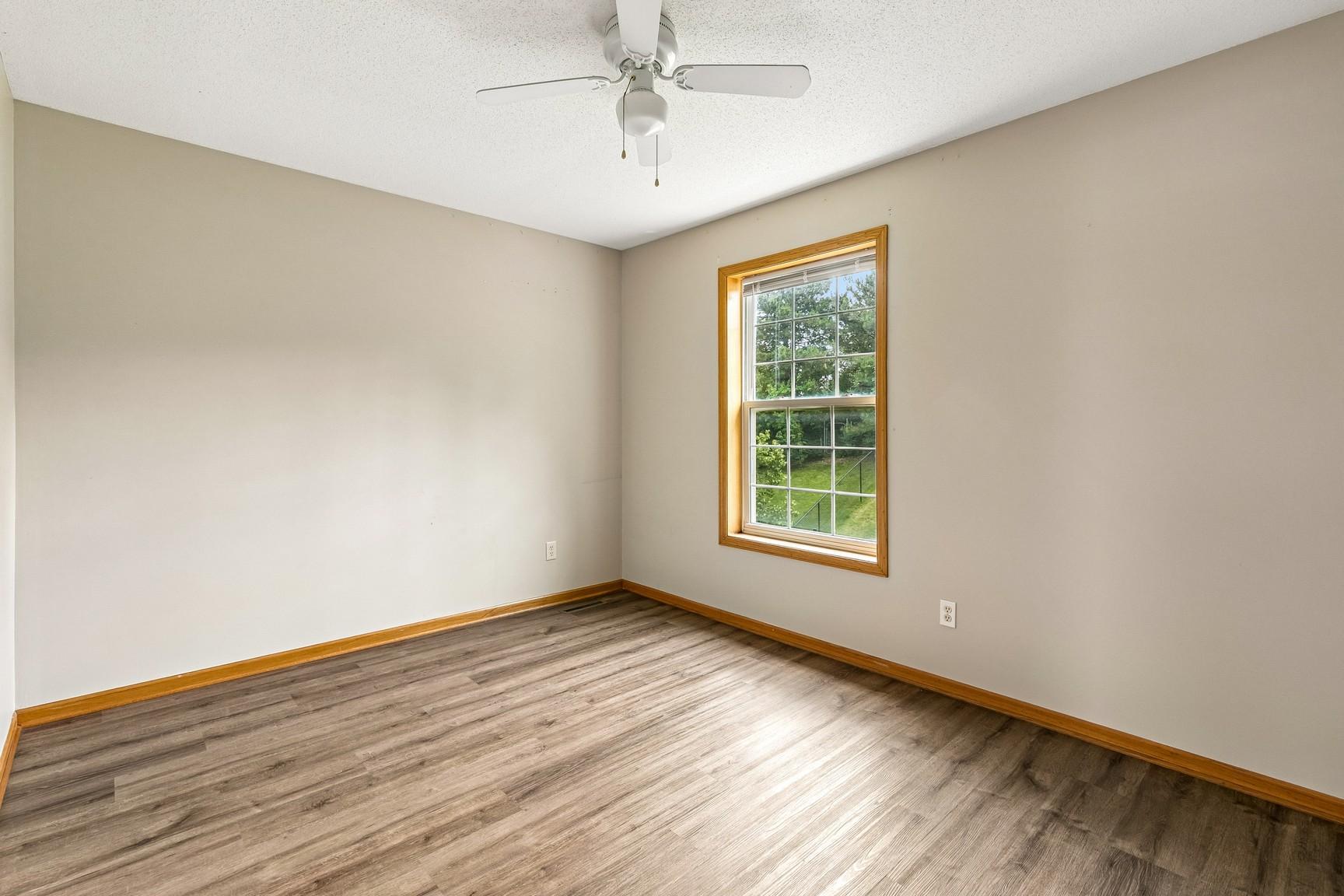4926 Rusten Road Eagan, MN 55122 - Photo 32 of 50
