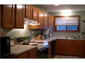 67 Thornhill Road, Unit 67 Stratham, NH 03885 - Photo 3 of 9