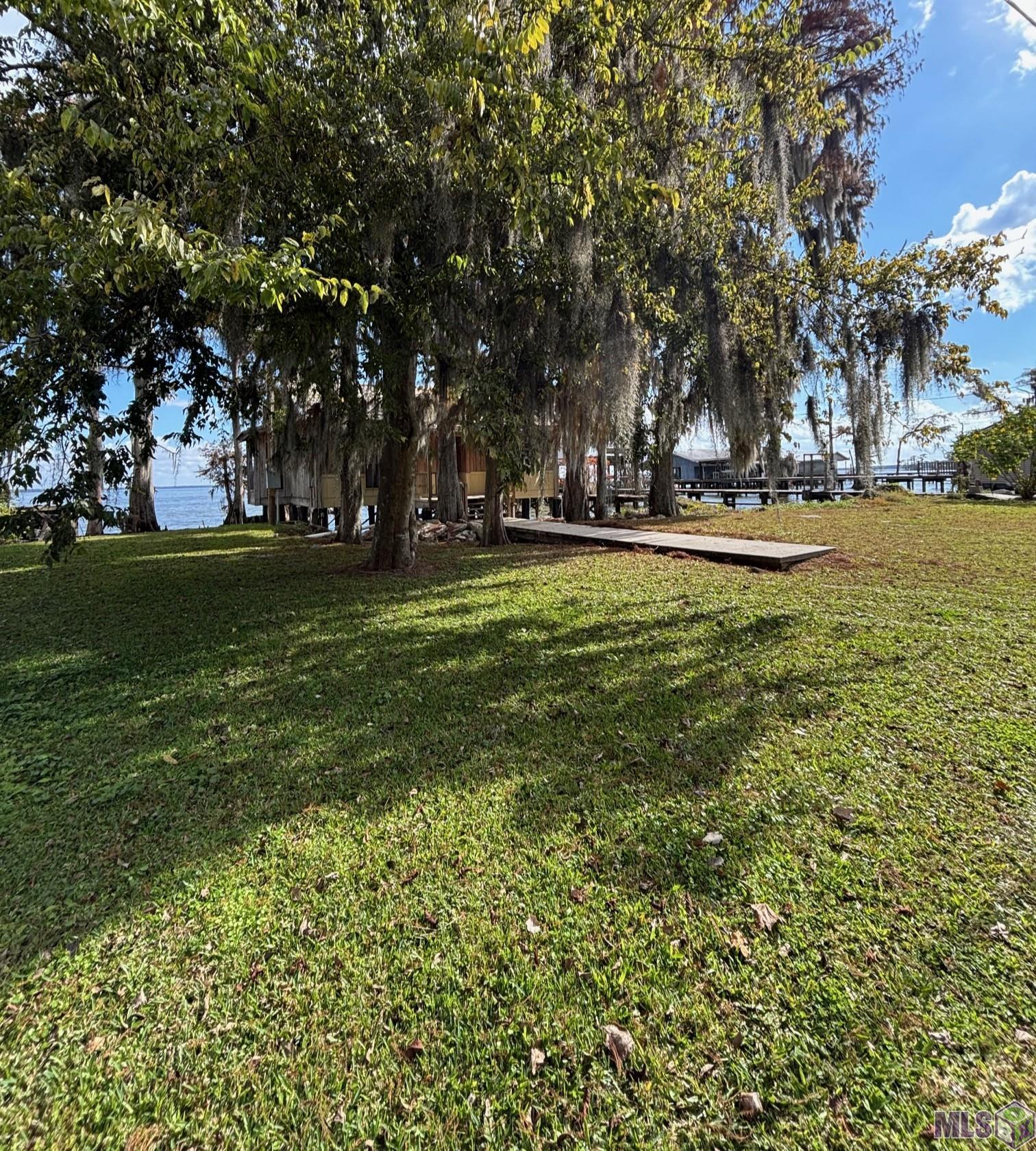 122 Lakeview Street Pierre Part, LA 70339 - Photo 2 of 18