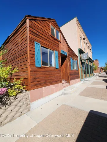 $429,000 | 532 West Main Street, New Castle, CO 81647