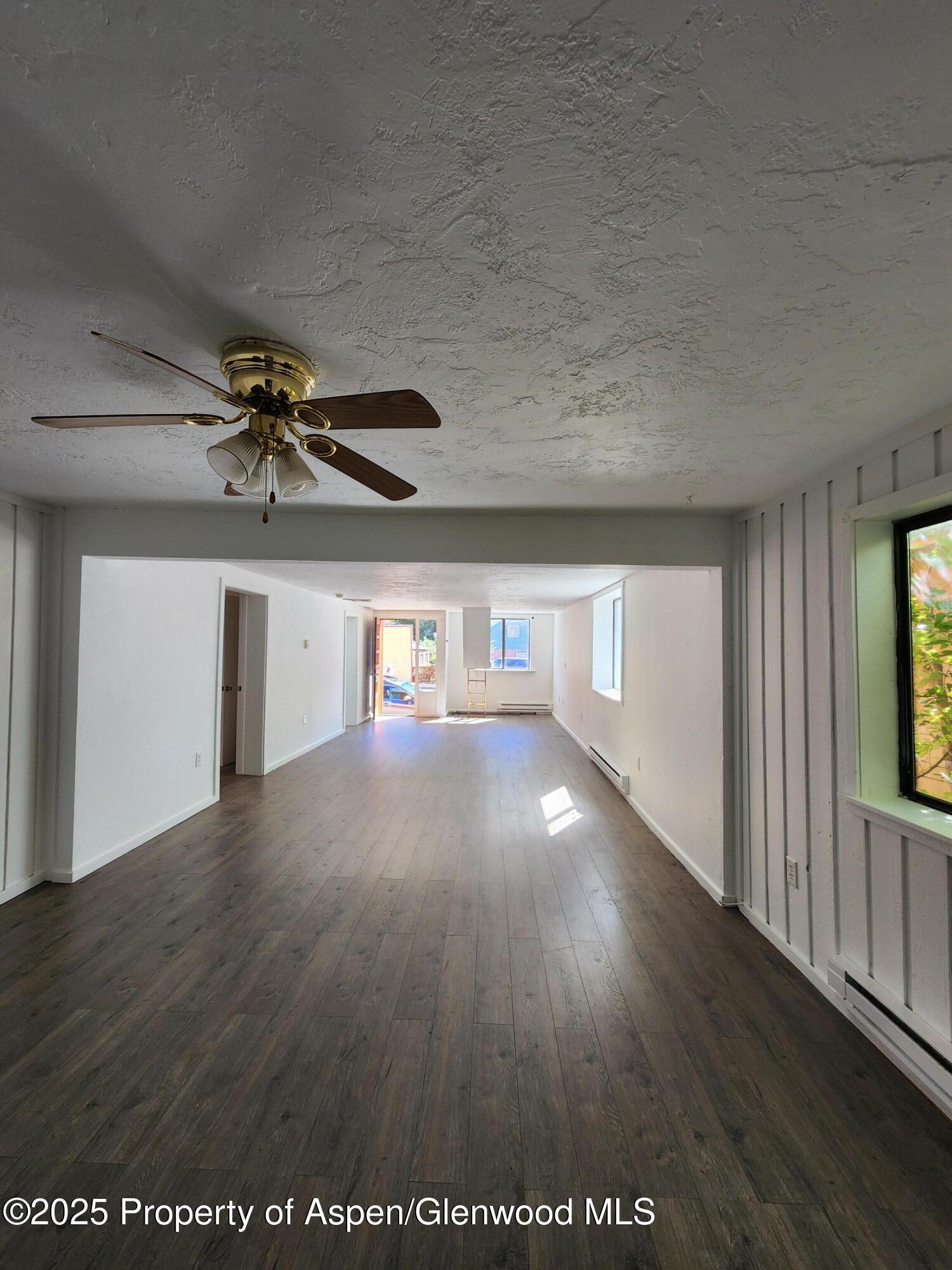 532 West Main Street New Castle, CO 81647 - Photo 3 of 21 20250925_143214