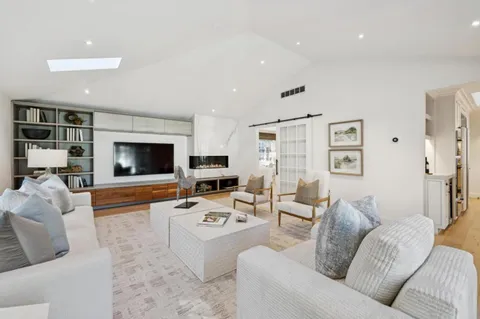 $5,980,000 | 20 Politzer Drive, Menlo Park, CA 94025