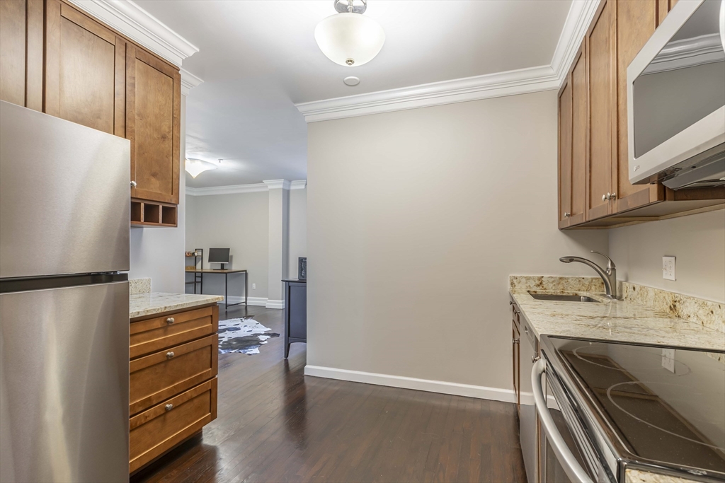 483 Beacon Street, Unit 67 Boston, MA 02115 - Photo 14 of 20