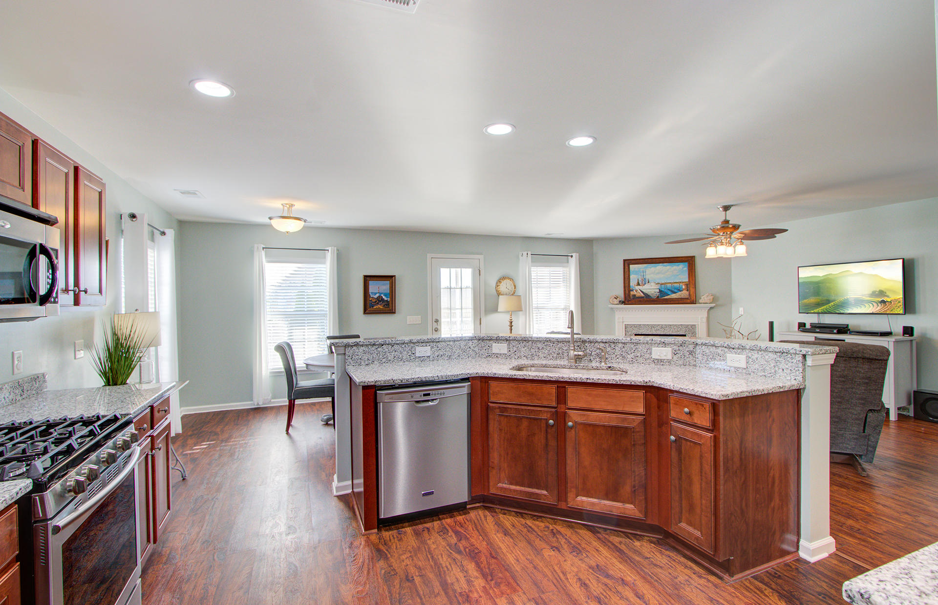 157 Decatur Drive Summerville, SC 29486 - Photo 11 of 25 Steven-157-Decatur-MJ-15