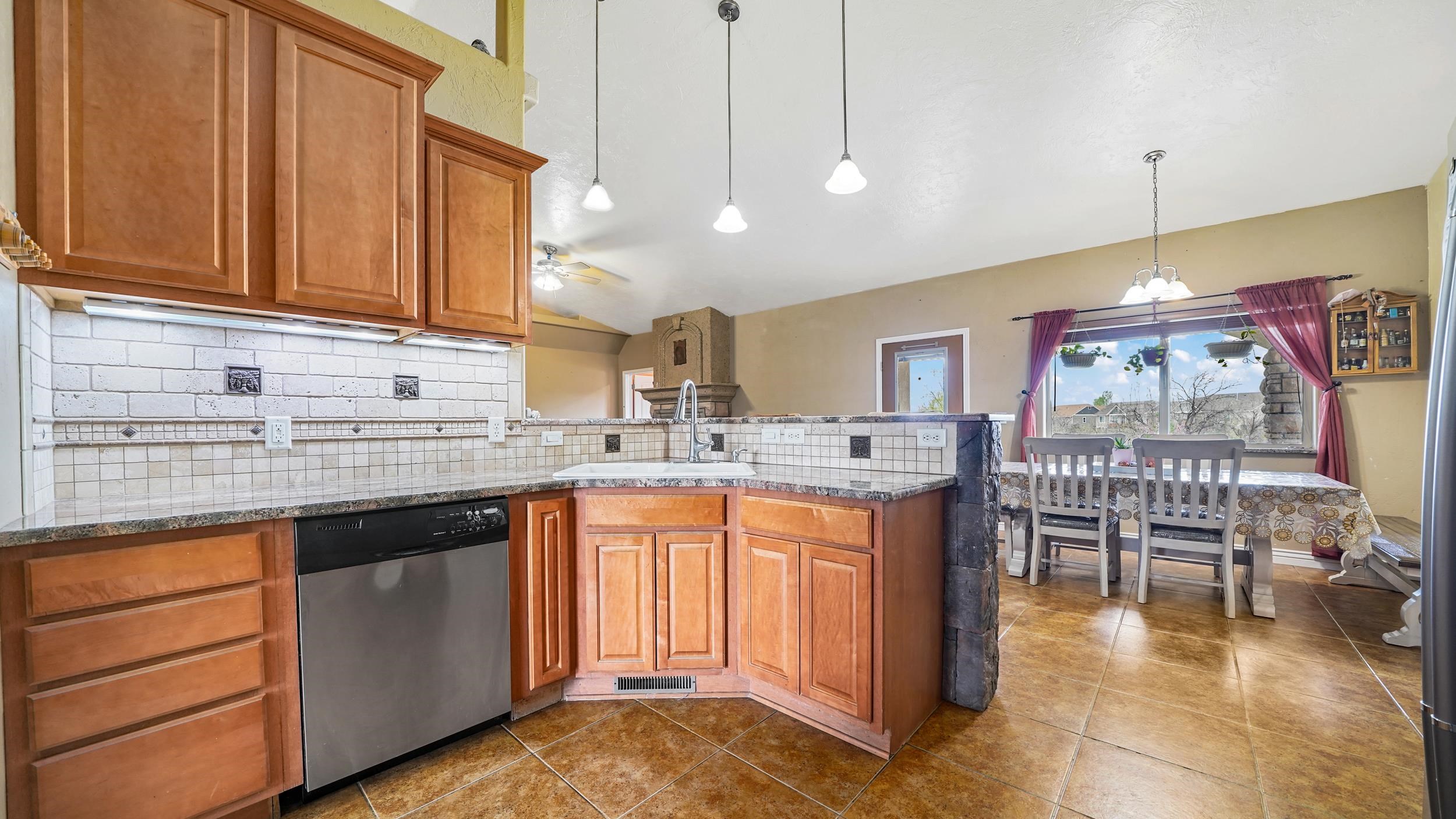 1185-18 18 1/2 Road Fruita, CO 81521 - Photo 9 of 34 Gallery Image 9