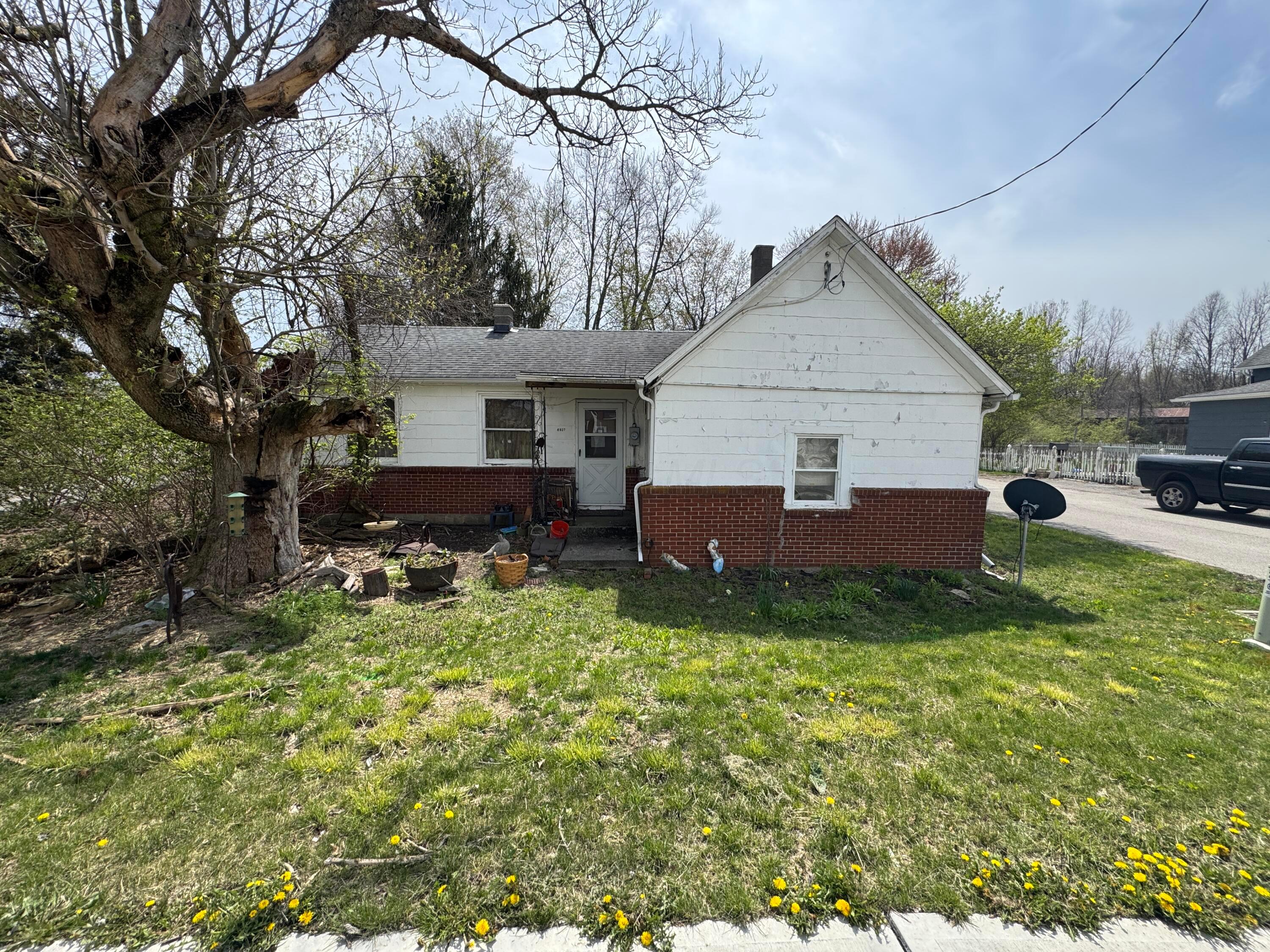 6927 Rings Road Dublin, OH 43016 - Photo 2 of 25 IMG_1786