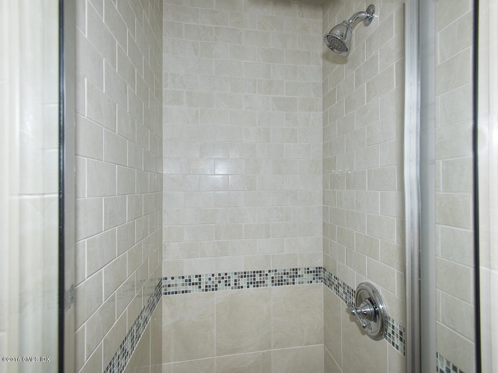 6 Crawford Terrace Riverside, CT 06878 - Photo 23 of 29 a bathroom with a shower