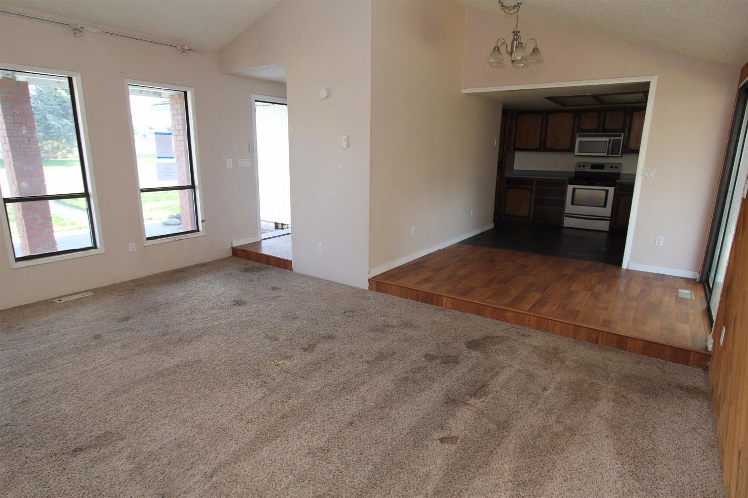 1600 Daniel Street Central Point, OR 97502 - Photo 21 of 22 Additional Photo