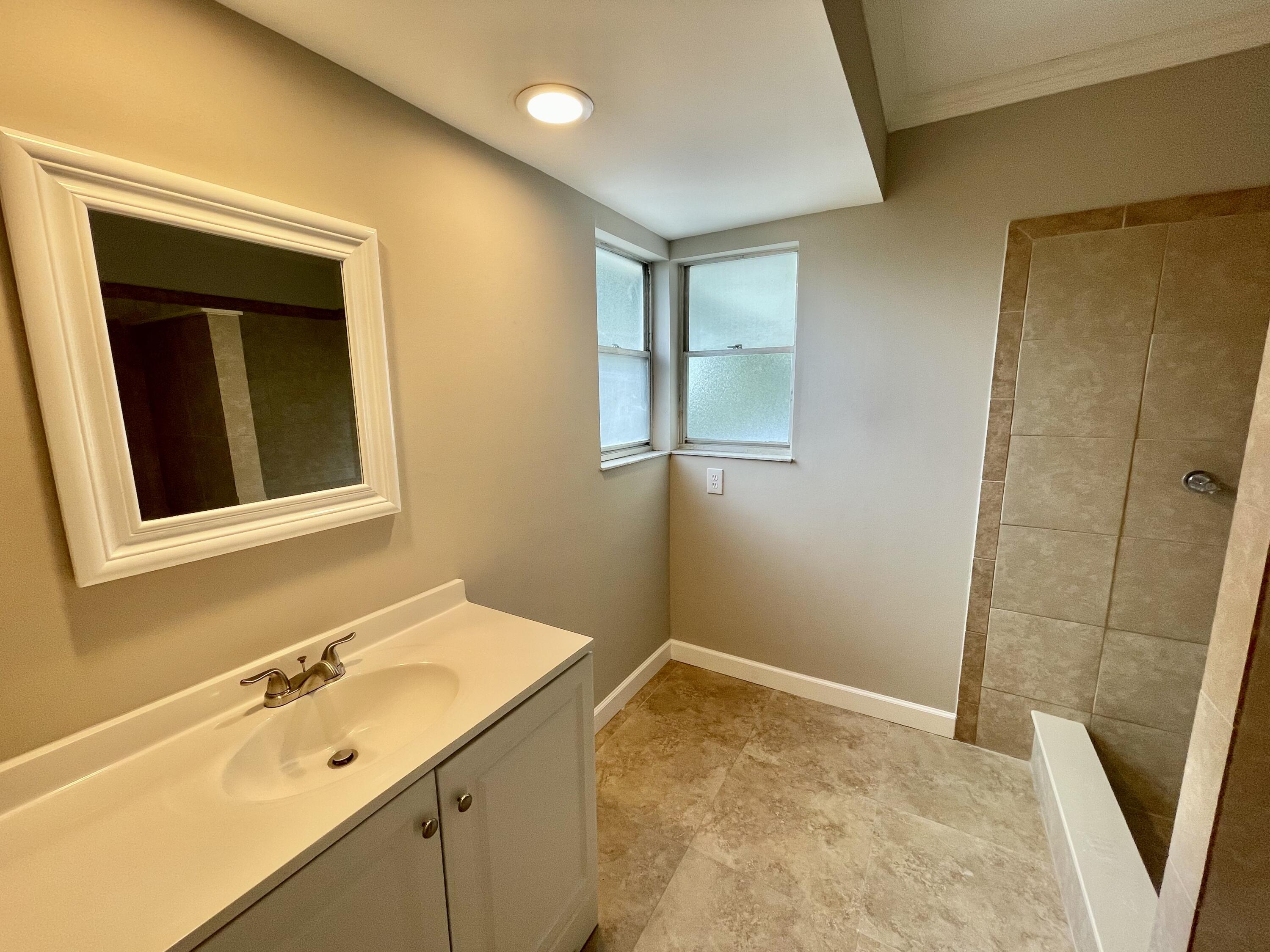 225 Southwest Homeland Road Port St. Lucie, FL 34953 - Photo 14 of 19 IMG_5427