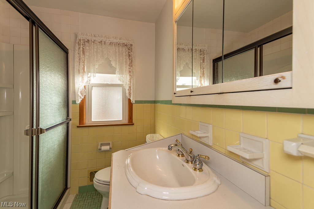 1775 Empire Road Wickliffe, OH 44092 - Photo 33 of 35 Gallery Image 33