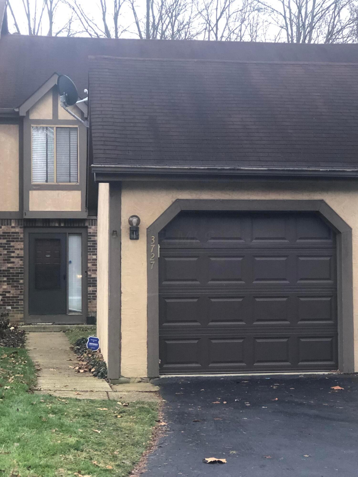 3727 Canon Ridge Place Columbus, OH 43230 - Photo 1 of 22 Front door and geage