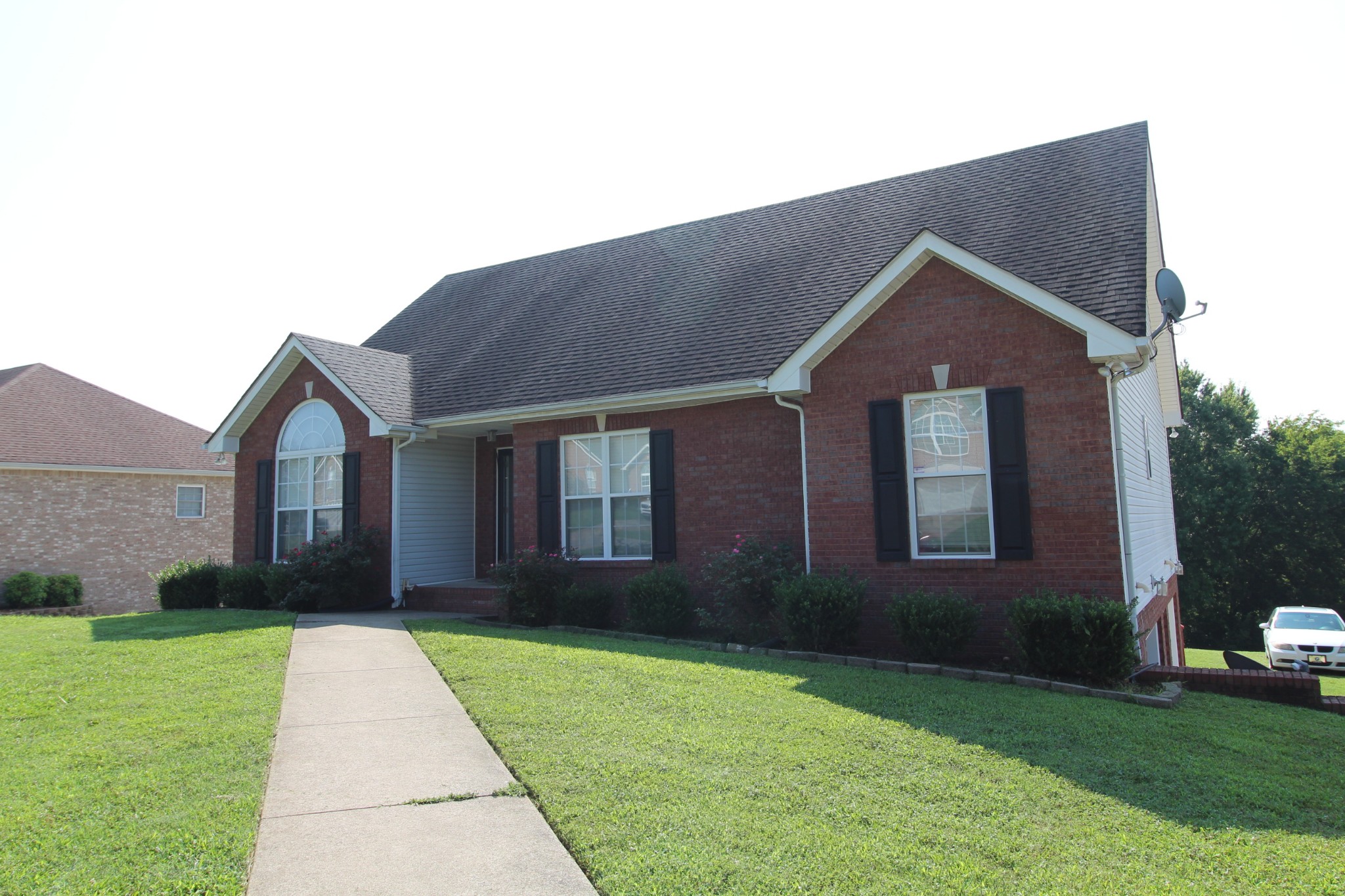 237 Cheshire Road Clarksville, TN 37043 - Photo 2 of 17 Gallery Image 2