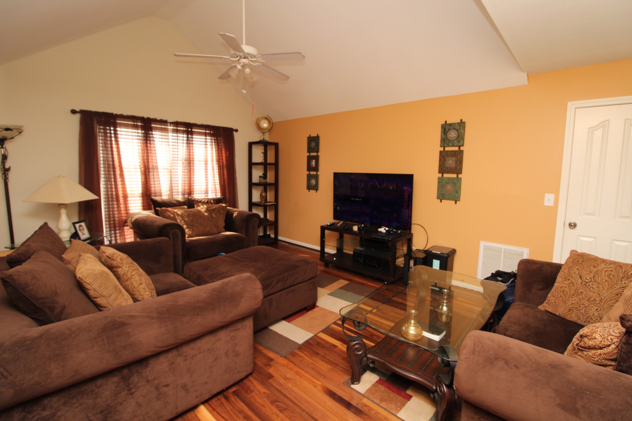 237 Cheshire Road Clarksville, TN 37043 - Photo 7 of 17 Gallery Image 7