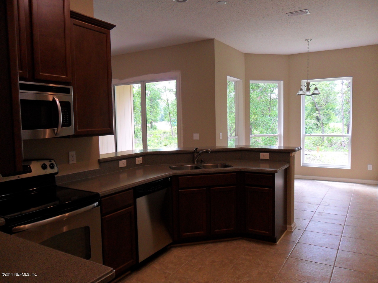 97211 Bluff View Circle, Unit ROSES BLUFF LOT 68 Yulee, FL 32097 - Photo 8 of 34 DR Horton