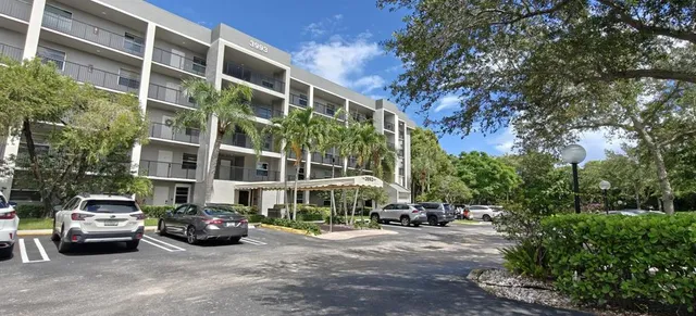 $2,500 | 3993 Cypress Reach Court, Unit 501, Pompano Beach, FL 33069