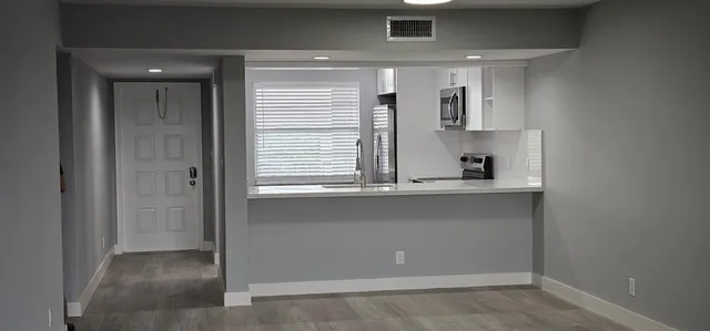 $2,500 | 3993 Cypress Reach Court, Unit 501, Pompano Beach, FL 33069