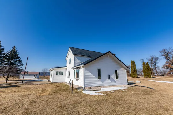 $375,000 | 18553 Taylor, Muscoda, WI 53573