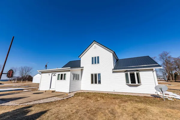 $375,000 | 18553 Taylor, Muscoda, WI 53573